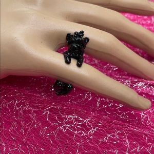 Poodle dog open ring